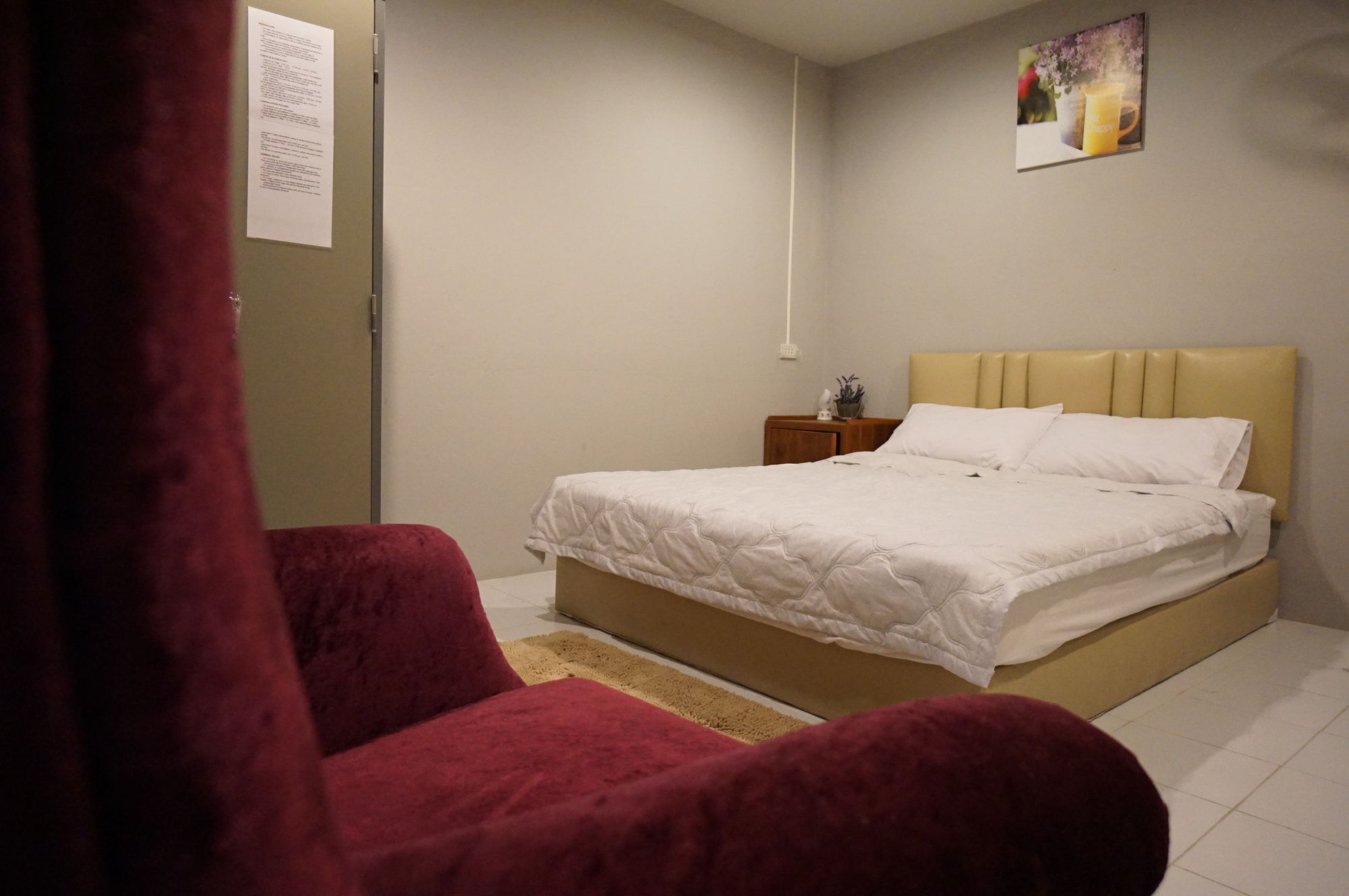 פרה נאקון סי איוטאיה Pk Hostel מראה חיצוני תמונה