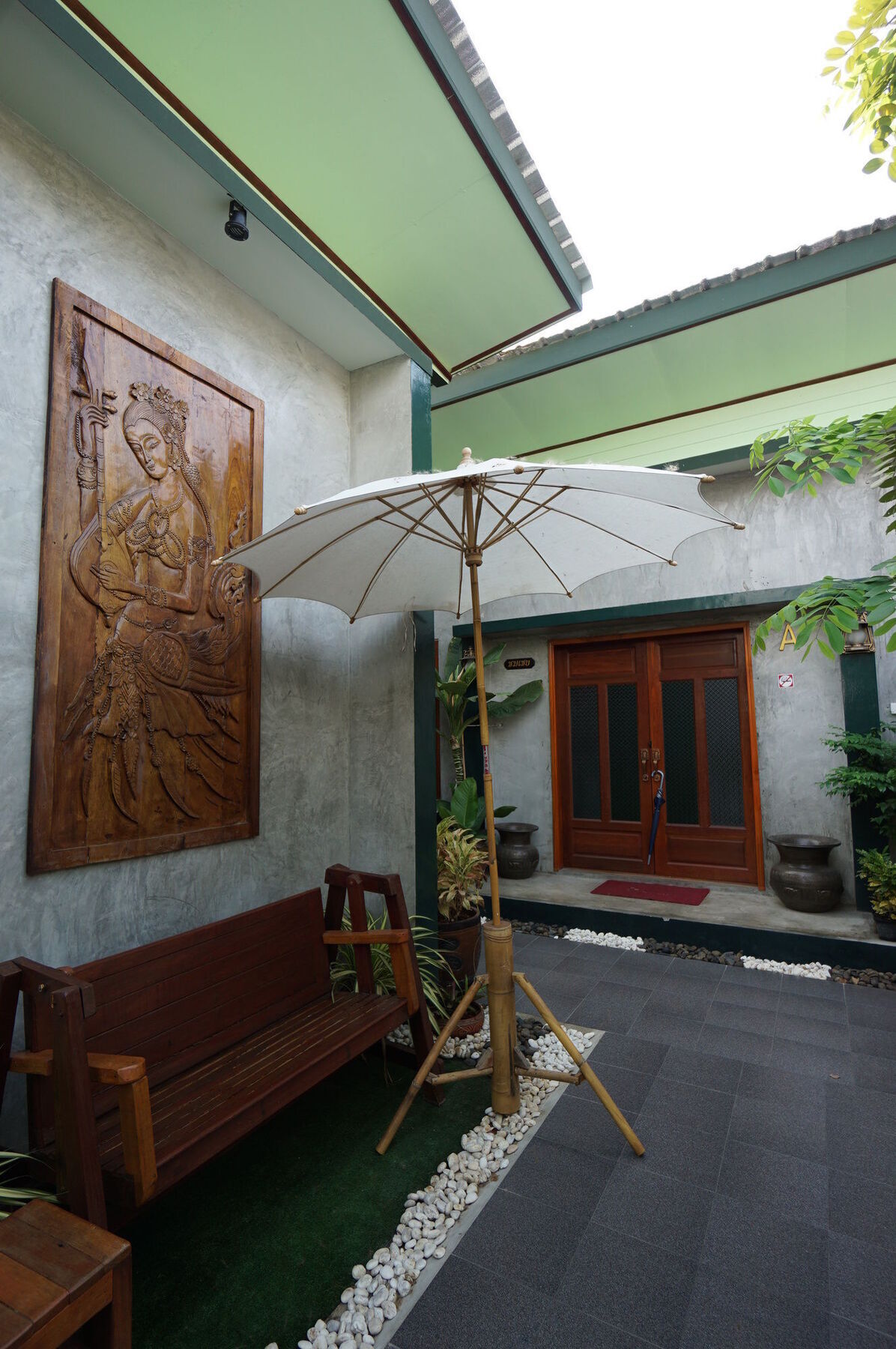 פרה נאקון סי איוטאיה Pk Hostel מראה חיצוני תמונה